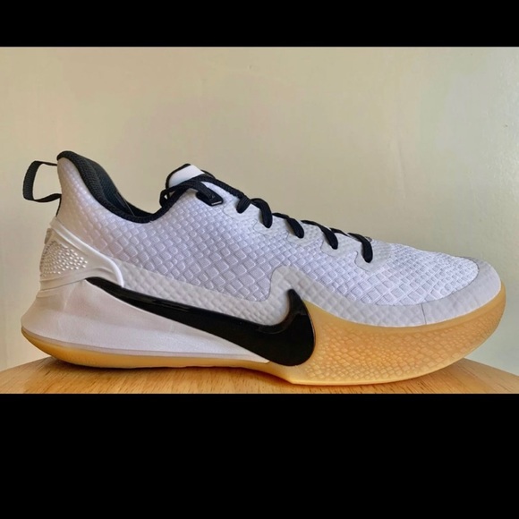 Nike Other - Kobe Bryant Mamba Focus Size 8